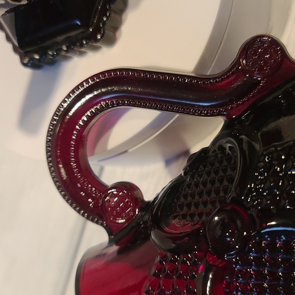 Set of 2 Vintage Avon 1876 Cape Cod Ruby Red Glass 5" Footed Irish Coffee Mugs - Picture 6 of 9